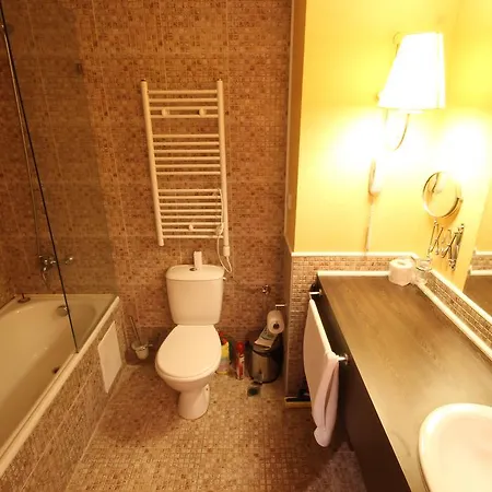 Arendoo In Royal Beach Apartment